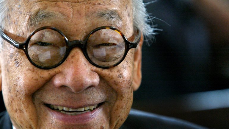 Morreu I. M. Pei, o arquiteto da pirâmide do Louvre. Tinha 102 anos 28 Morreu Ieoh Ming Pei mais conhecido por I. M. Pei