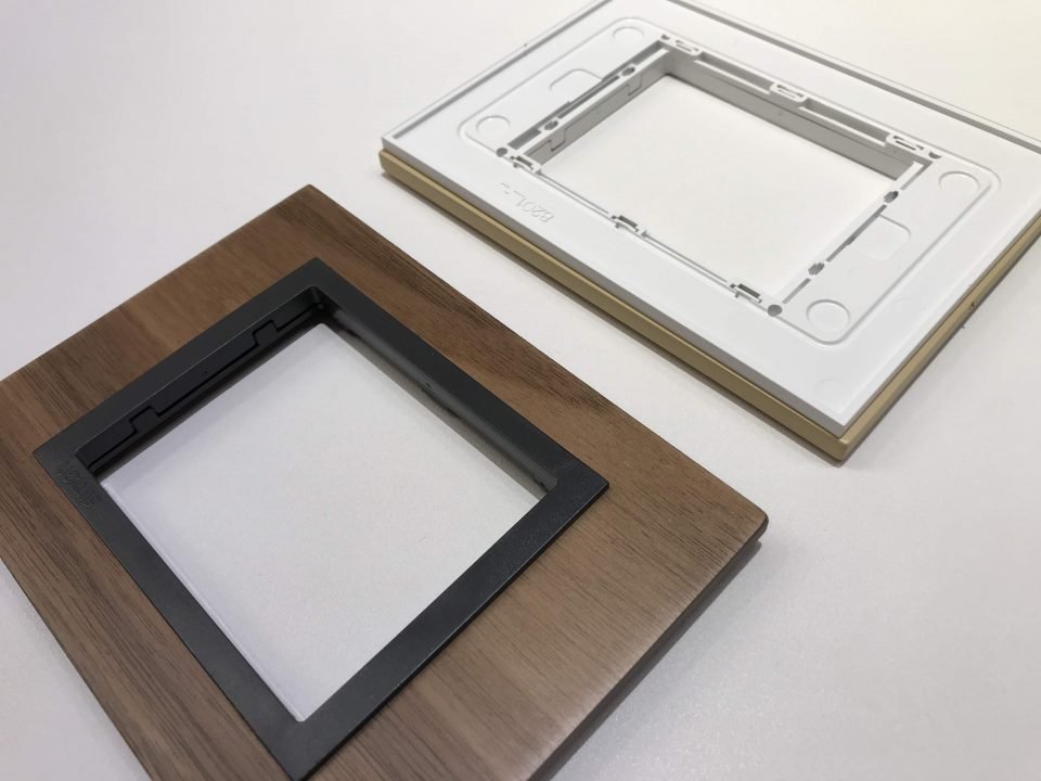 acabamentos internos linha simon 82 c