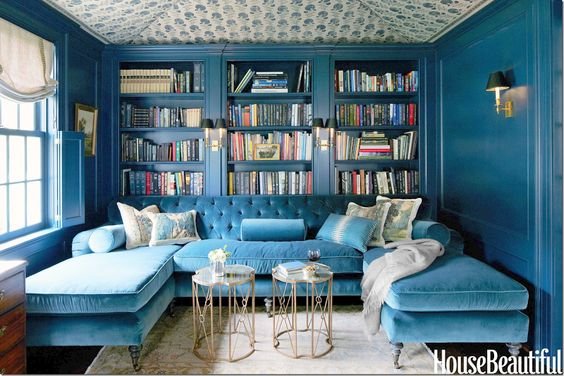 Cor do Ano 2020: PANTONE 19-4052 Classic Blue 30 classic blue 1 1 1