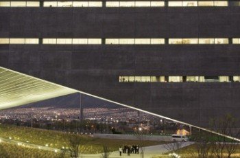 O Portão da Criação: Escola de Design por Tadao Ando no México 38 4ARQXRO 13 roberto orti 380