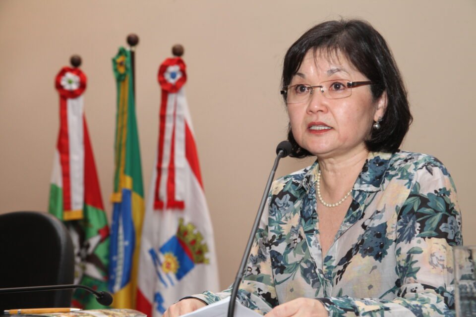 Maria Inês Sugai é Arquiteta e Urbanista do Ano 50 O Prêmio Arquiteto e Urbanista do Ano recebe indicações dos sindicatos filiados à FNA e de entidades do setor. Prêmio de 2020 para Maria Ines Sugai