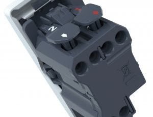 Conectores da Simon, aparelho visto pela parte de trás mostrando a qualidade das conexções