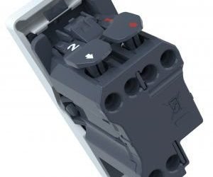 Conectores da Simon, aparelho visto pela parte de trás mostrando a qualidade das conexções