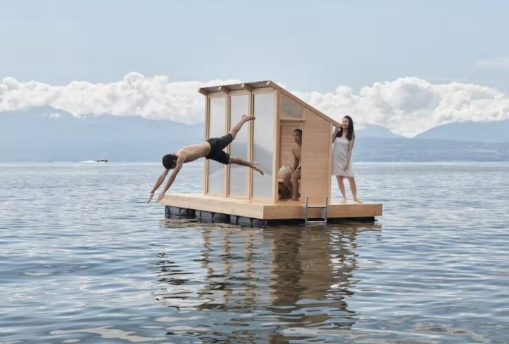 Esta sauna flutuante na Suíça permite que você vaporize, mergulhe e repita 39 Trolle Rudebeck criou a Loyly Prefab Sauna 10