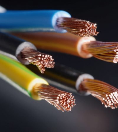 diferença entre fios e cabos