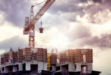 O Conselho de Arquitetura e Urbanismo do Brasil (CAU/BR) e o Conselho Federal de Engenharia e Agronomia (CONFEA) encabeçam uma ação institucional e legislativa em defesa de 15 sugestões de alteração no texto do Projeto de Lei 1292/95 que trata da revisão da Lei de Licitações em curso na Câmara.